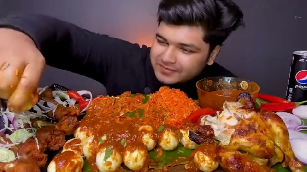 Spicy chicken curry 🔥🔥#spicyeatingshow #eatingshow #challenge 