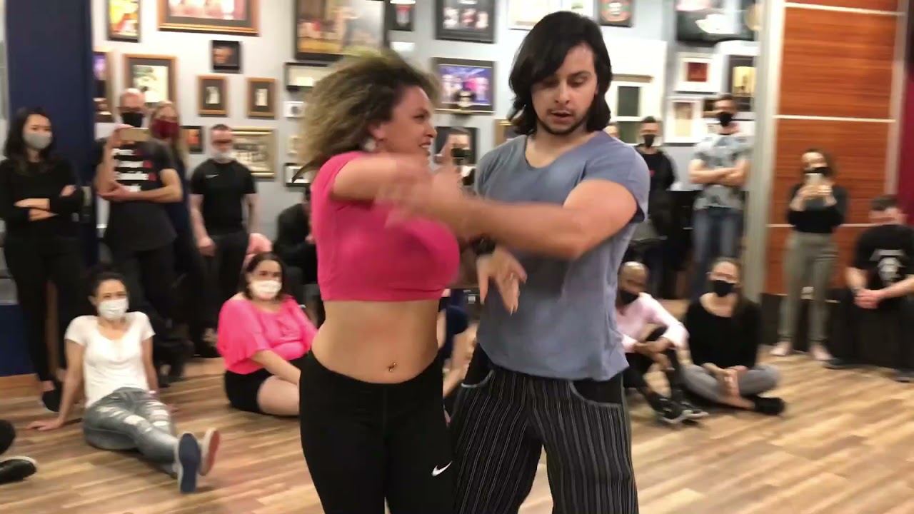 Ariel & Letícia - Lambada