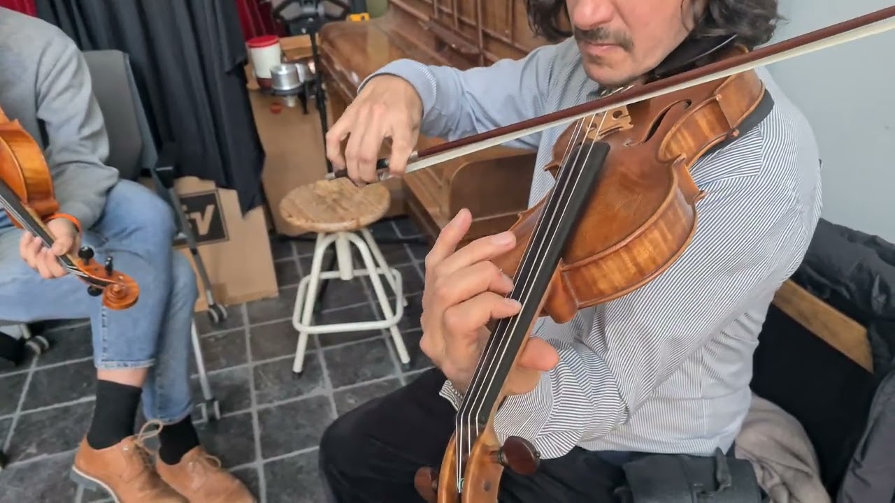 Tcha Limberger plays a Kalotaszegi hajnali
