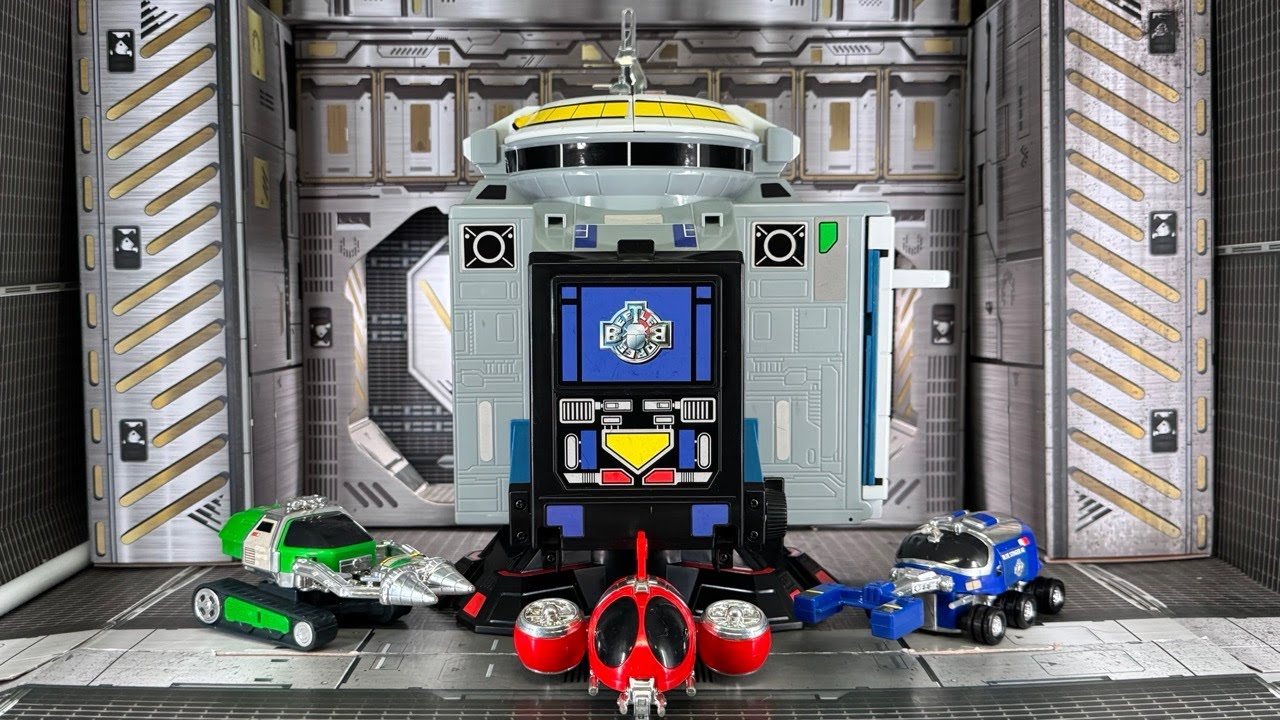 1997 Beetle Battle Base Vintage Toy Review - Big Bad BeetleBorgs - Bandai