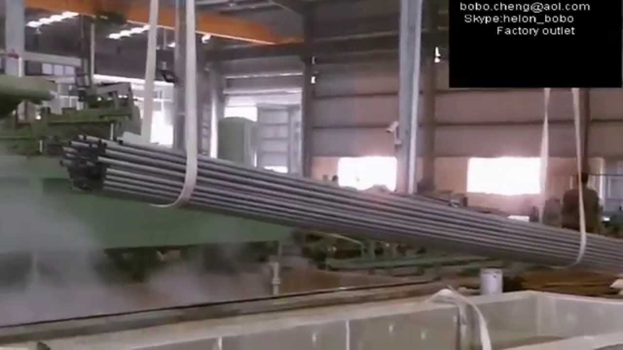 Hot dip galvanized pipes / tubes