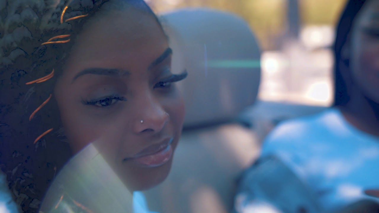 MHK - Dans La Caisse (Clip Officiel)