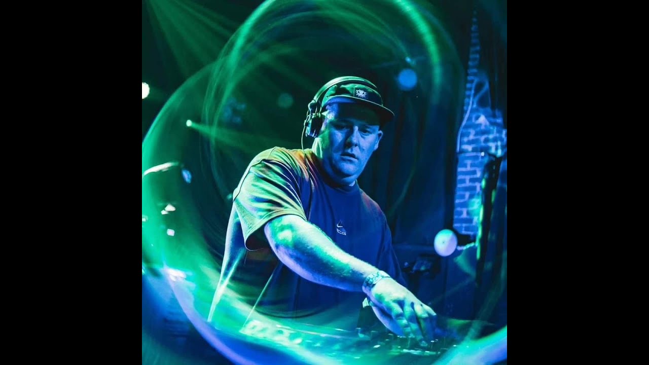 Sub.mission presents: Distinct Motive (12.02.23)