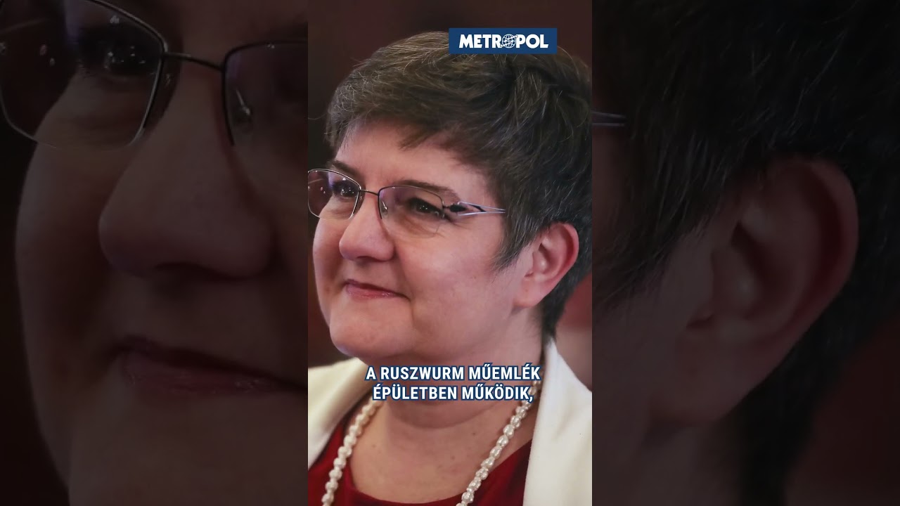 Bez&aacute;ratja a 200 &eacute;ves Ruszwurm Cukr&aacute;szd&aacute;t V. Nasz&aacute;ly M&aacute;rta