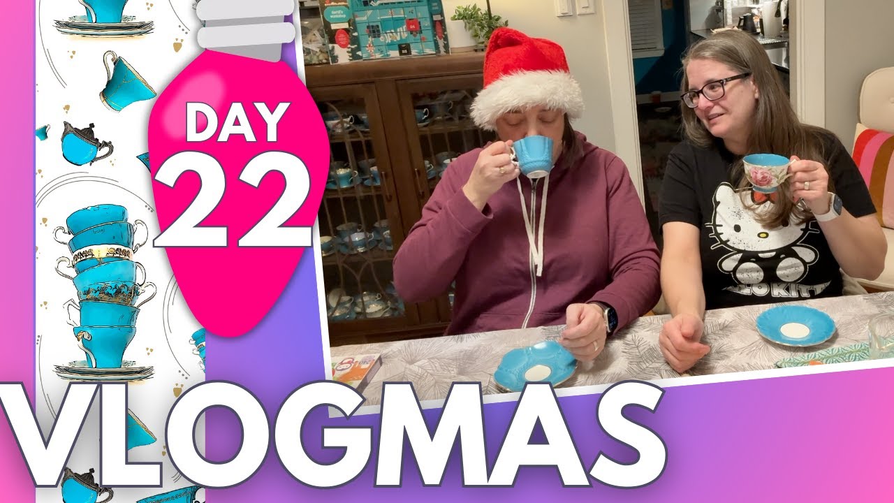 Tea Vlogmas Day 22 - lots of tea and chats and ornament talk!