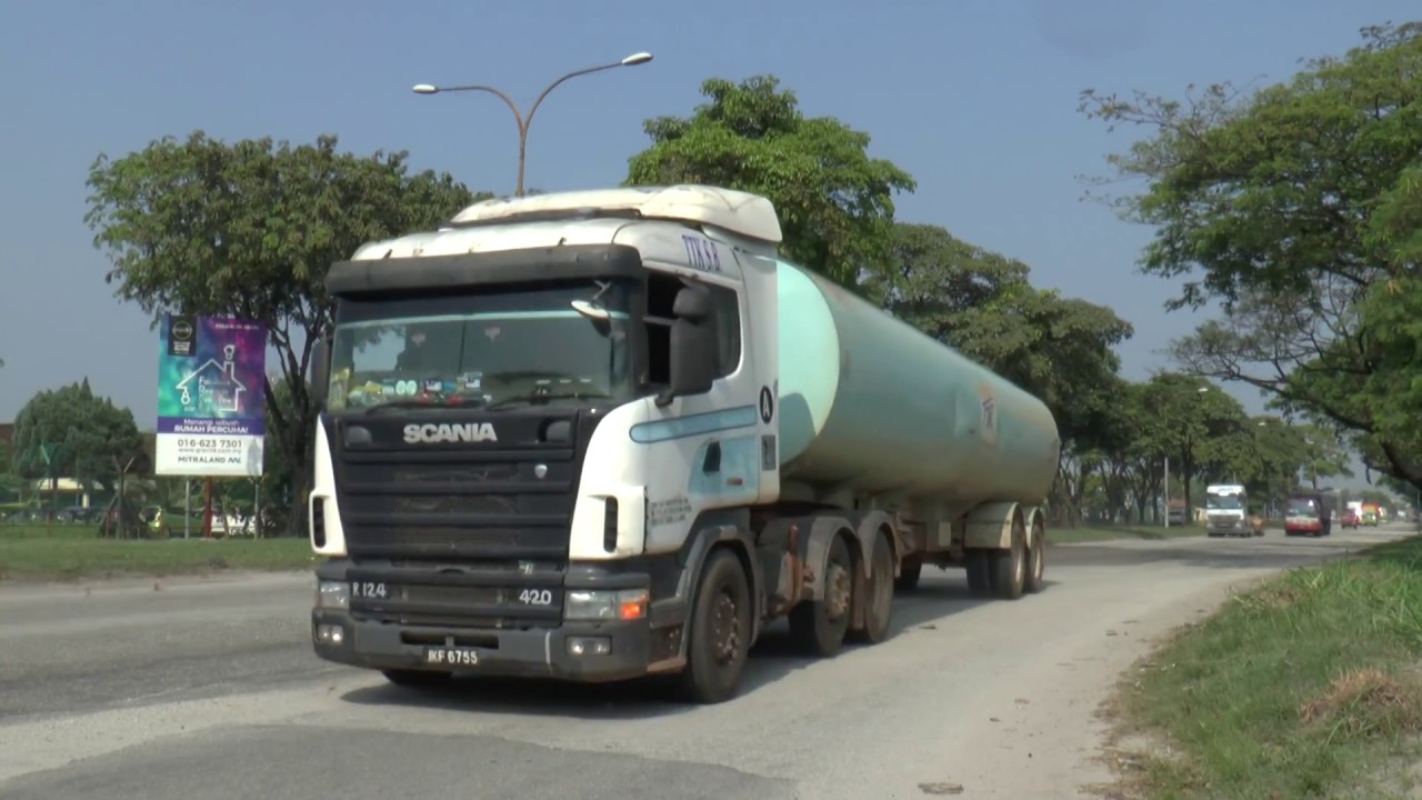 PORT KLANG TOP PLACE FOR LORRIES FEB 2018