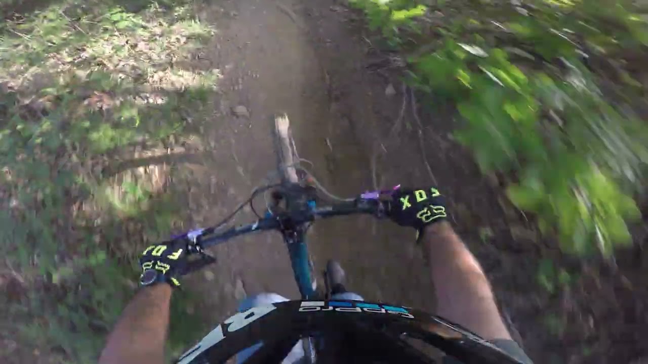 VELENO trail