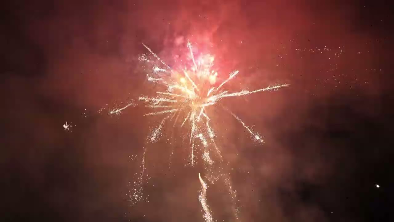 HET LIJPSTE 18:00 VUURWERK PROJECT OOIT! VUURWERK 2025-2026