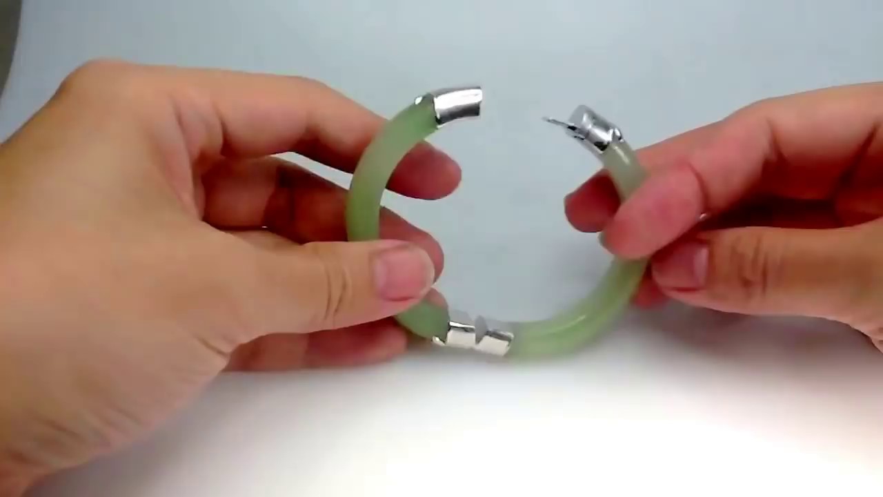 Broker Jade bangle  repaired