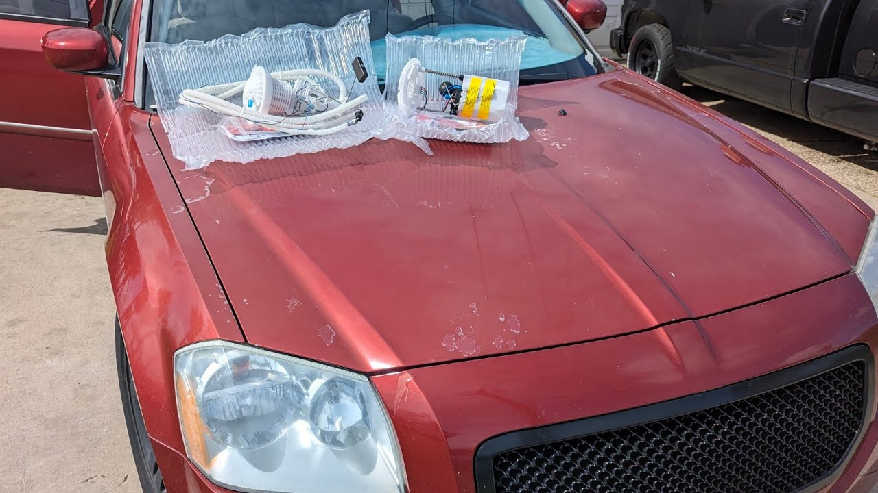 Как заменить оба топливных насоса в Dodge Magnum, Charger, Chrysler 300 05-10 годов выпуска