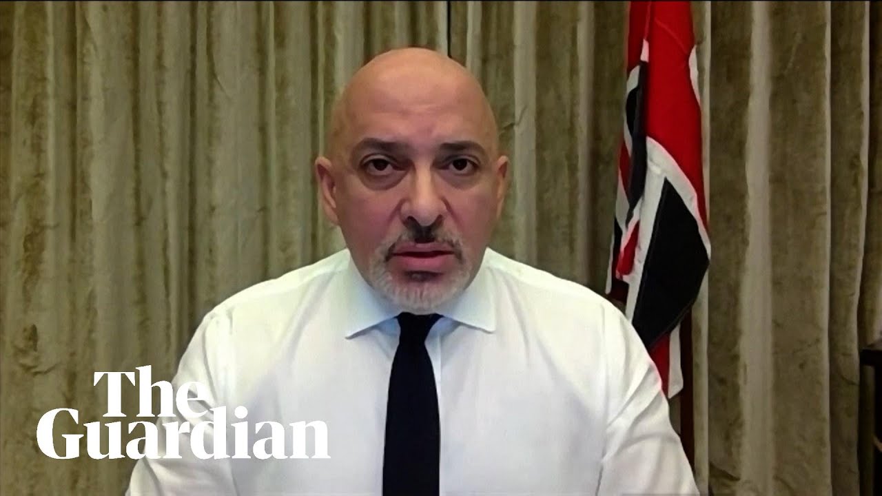 Mix and match jabs trial to start says vaccine deployment minister