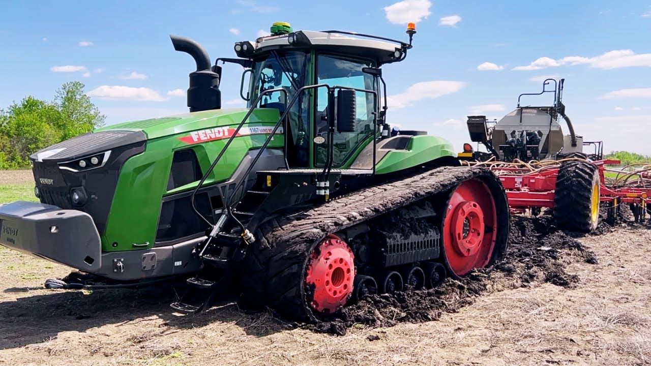 Fendt 1167 Stuck!