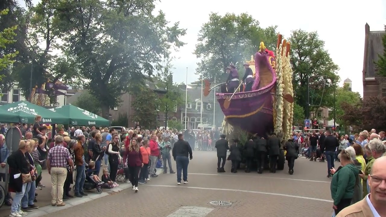 70e Bloemencorso Valkenswaard 15.09.2024 Deel 01/02
