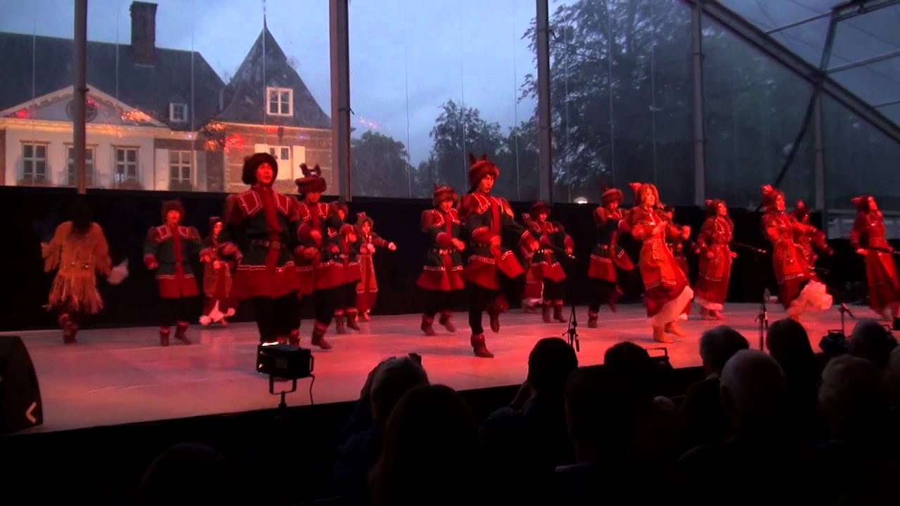 Ensemble Sakha 2011 6 Schoten Festival - Sakha (Yakutia)
