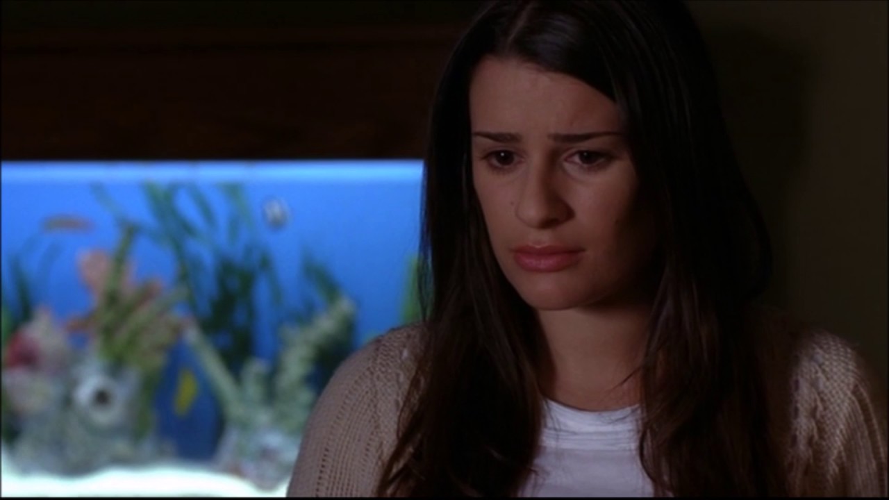 Glee - Finn and Rachel visit Sean 1x18