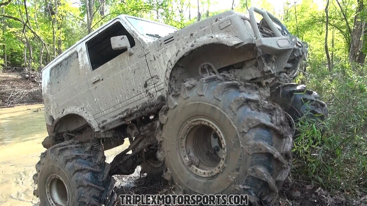 BADDEST LITTLE SAMI GETS TRACTOR TIRES!!