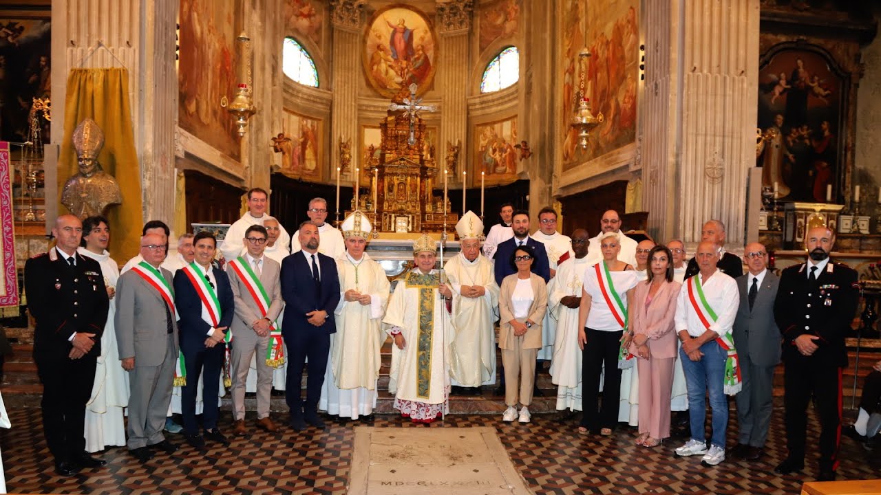 Solenne Pontificale in Rito Ambrosiano presieduta dall'Arcivescovo di Milano SE Mons. Mario Delpini