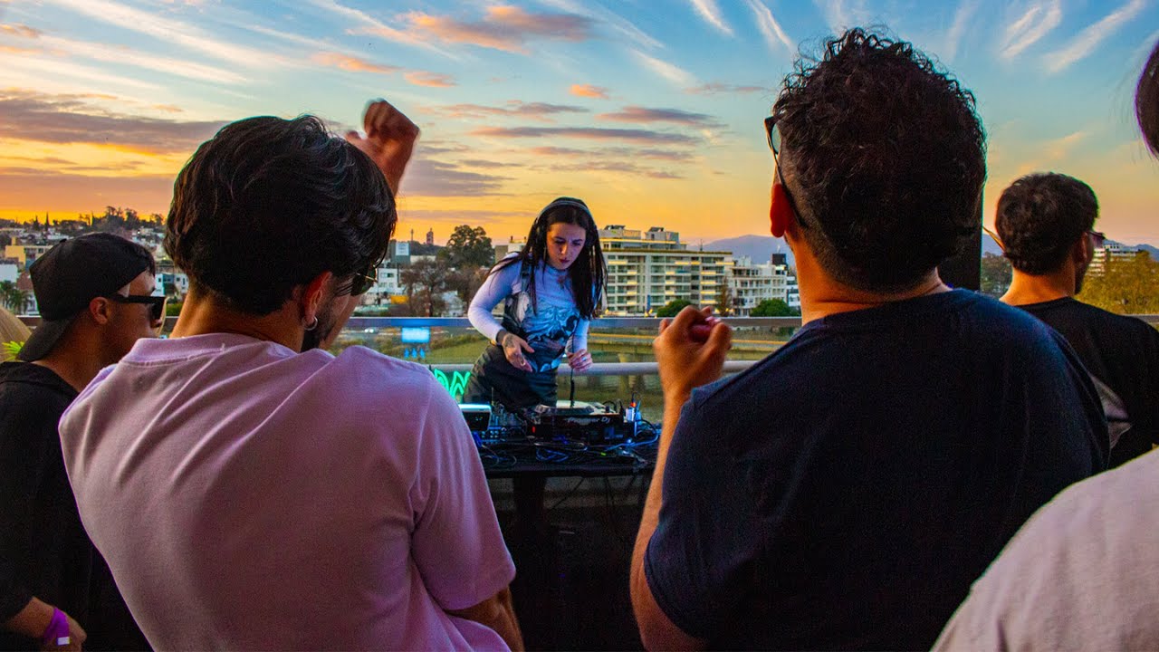 Psymania Sunset Experience - Julianna Gella @NEGRONI 05/07/25