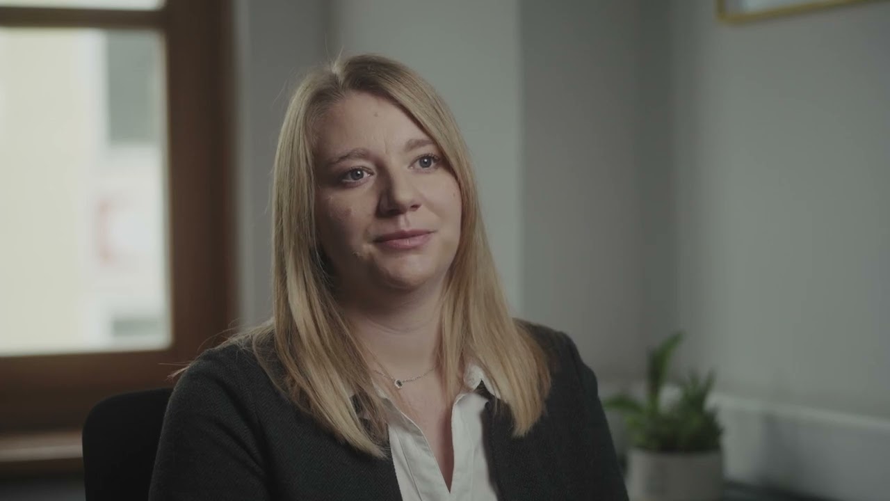 Unsere Mitarbeiterinnen haben das Wort - Steuerkanzlei Annemarie Menrath Passau inside