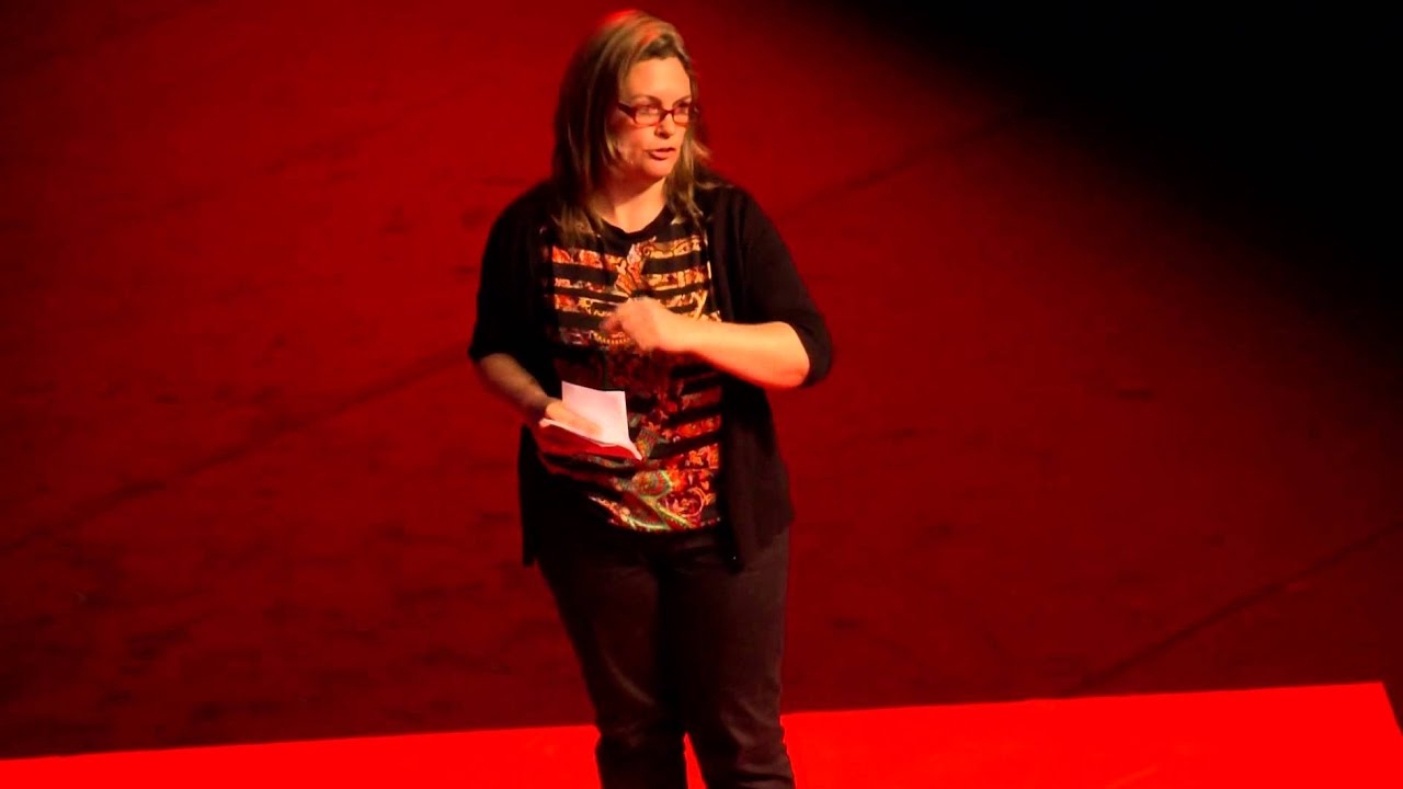 Juliette de Rivero at TEDxRuaMonteAlegre