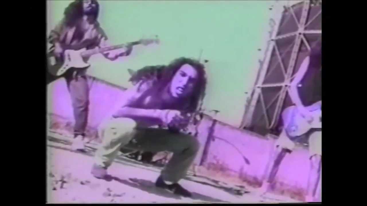 Úteros em Fúria - Be Bigger [Clip Oficial e Raro]
