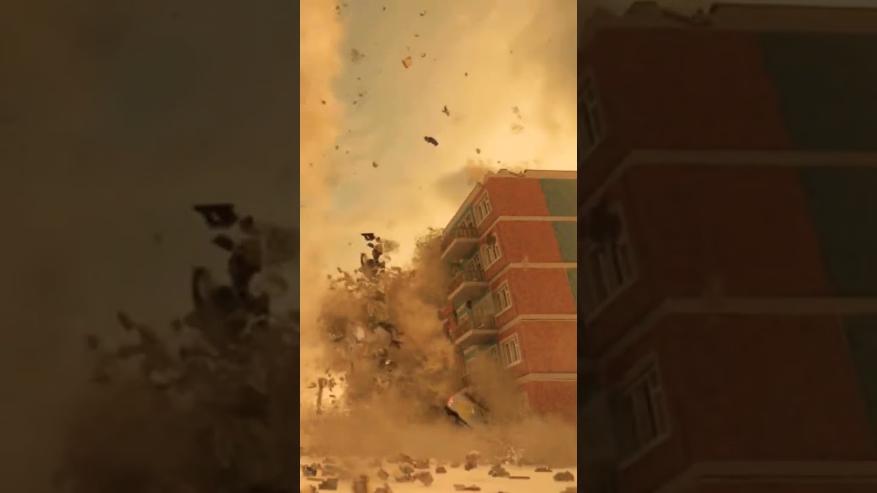 Apartment torn apart by a powerful tornado! (Simulation done in Teardown)