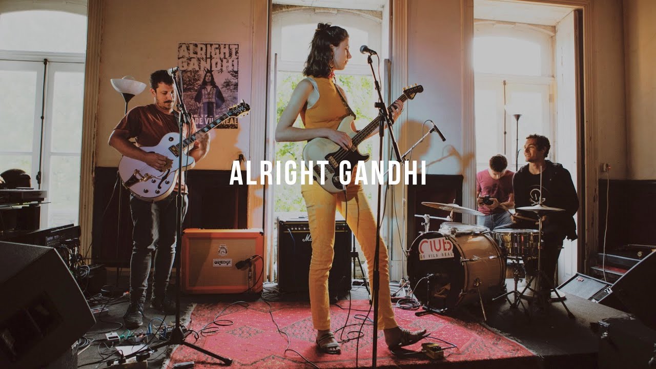 Alright Gandhi live @ Look Closer Sessions