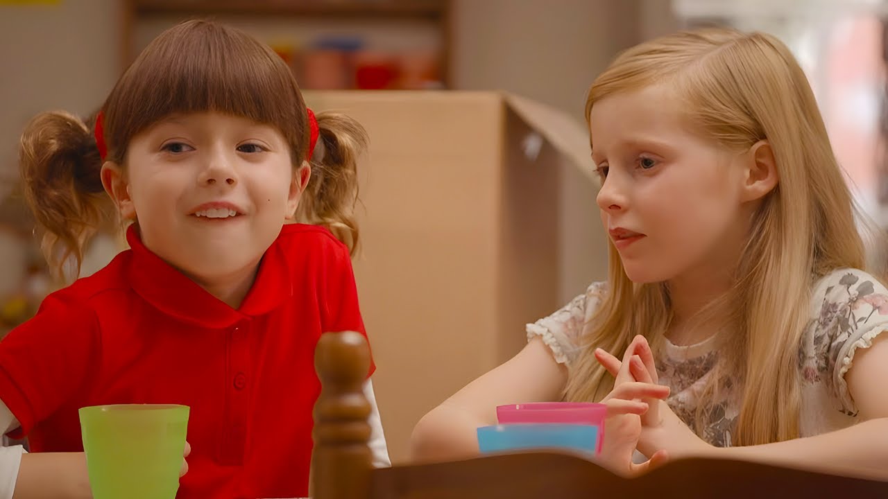 FUN WITH FRIENDS! 🤩 | TOPSY & TIM | WildBrain Kids