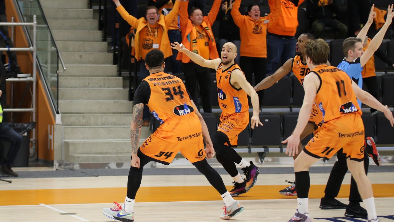 Karhu Basket - Vilpas 20.4.2023 3. välierä kooste