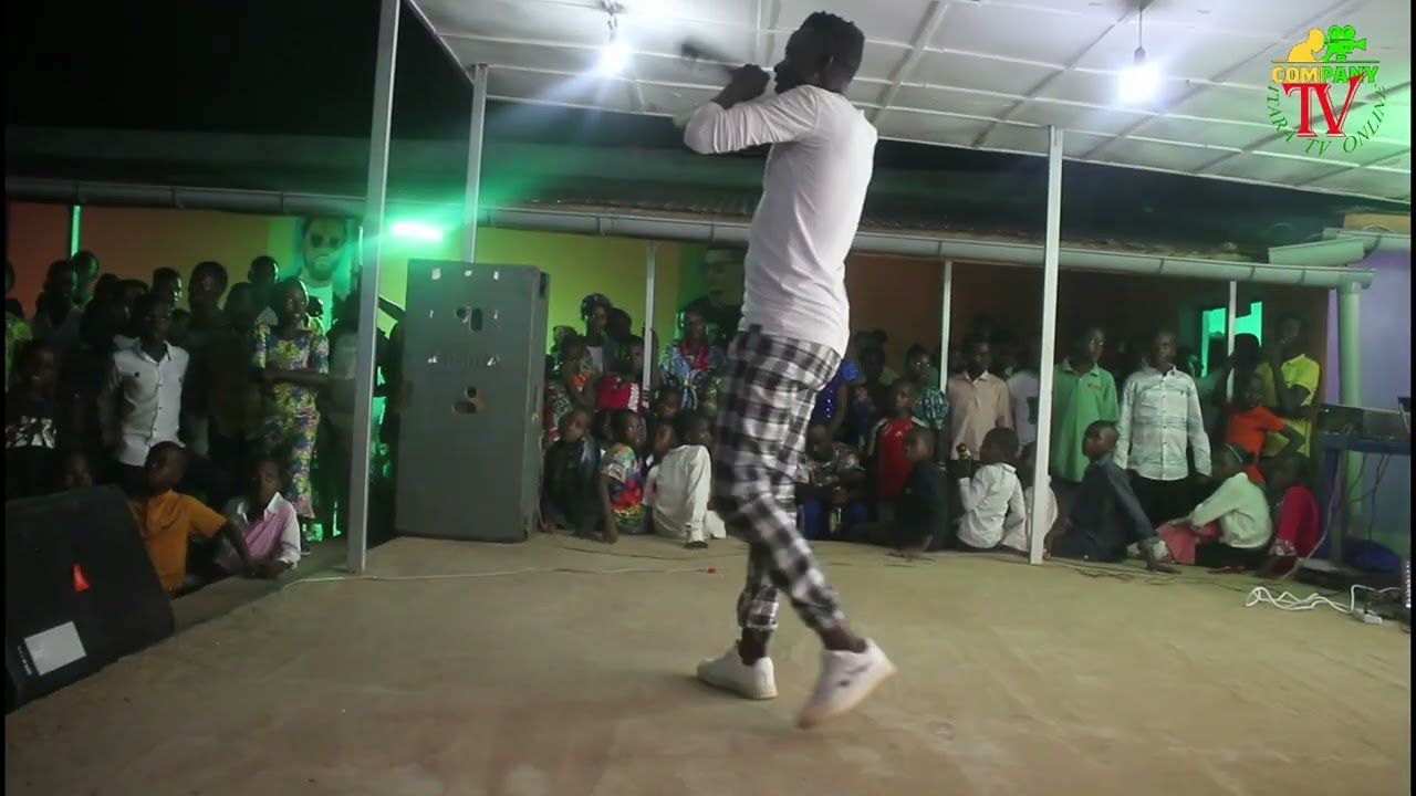 msani dody mix kwenye show ya studio track espace la grâce Siku ya bonne année 2024