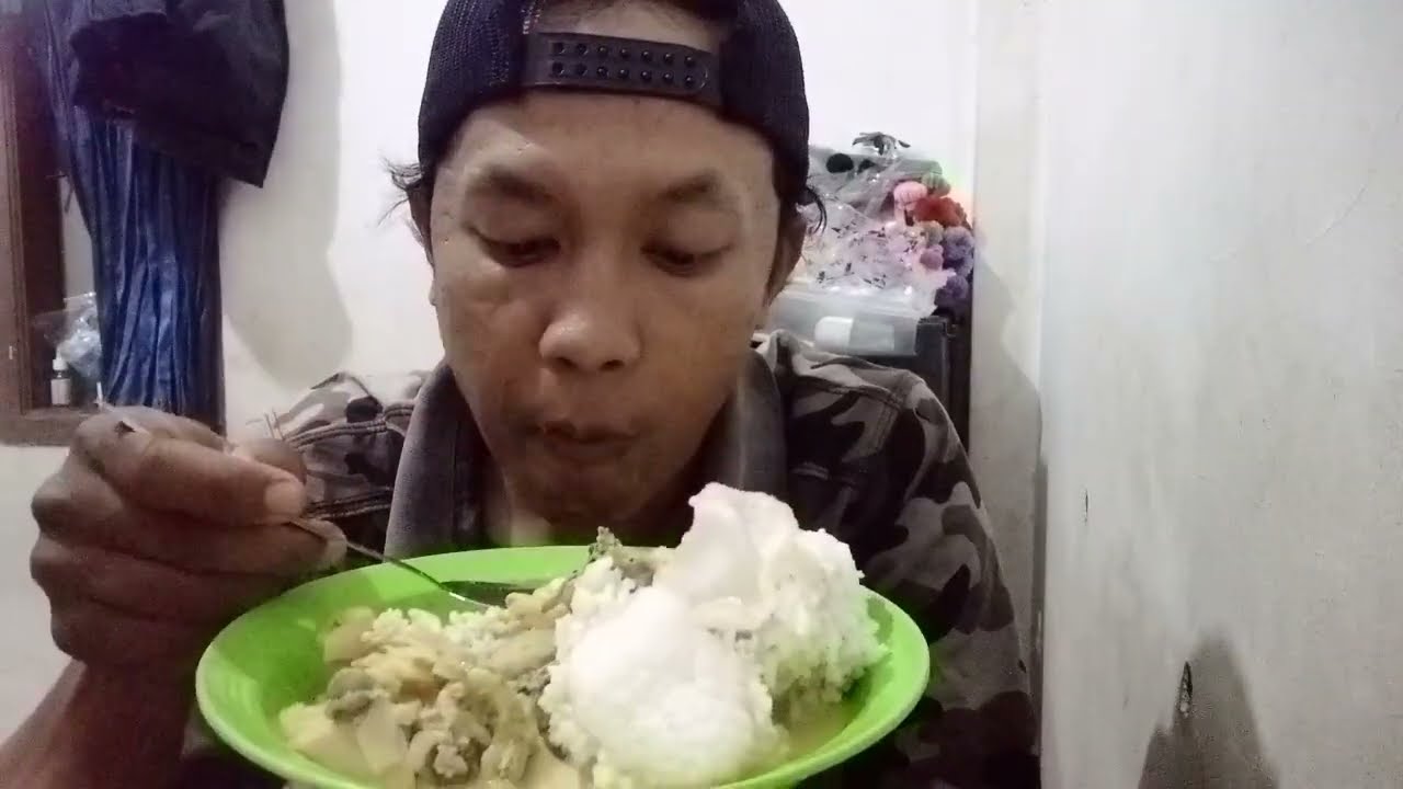 MAKAN SEDERHANA ! Sayur Iwung