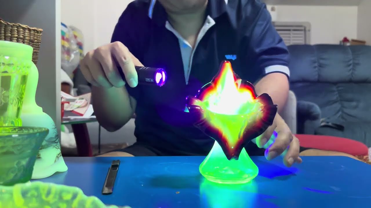 I bought Uranium glass on ebay.  มาดูแก้วยูเรเนียมสวยๆจากอเมริกากันครับ #uranium #uraniumglass #ebay