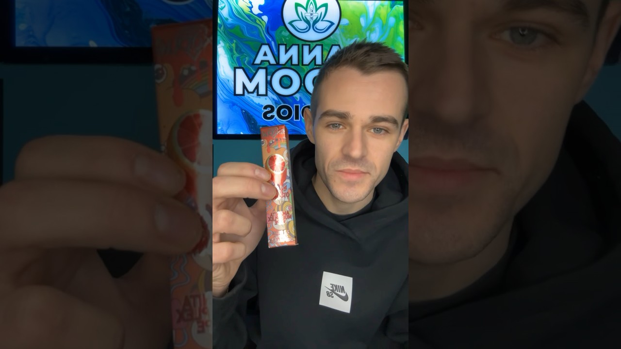 Mushrooms in a vape pen?! #420 #satisfying #vape #shortsfeed #shortsvideo #shorts  #mushrooms #vapor