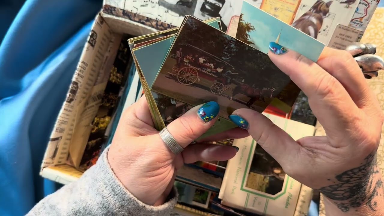 Happy Mail & Journal Flip Through!