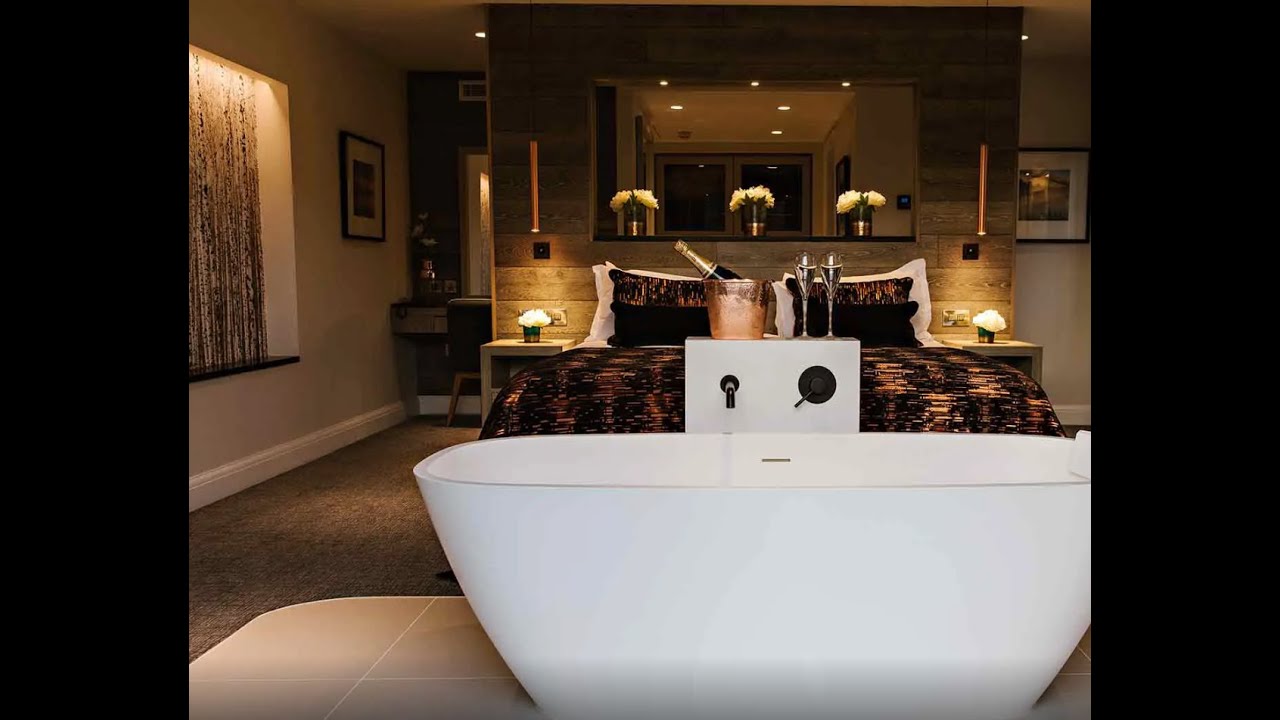 Low Wood Bay Resort & Spa Winander Club Lime Room w/ Feature Bath Room #708 Windermere Lake District