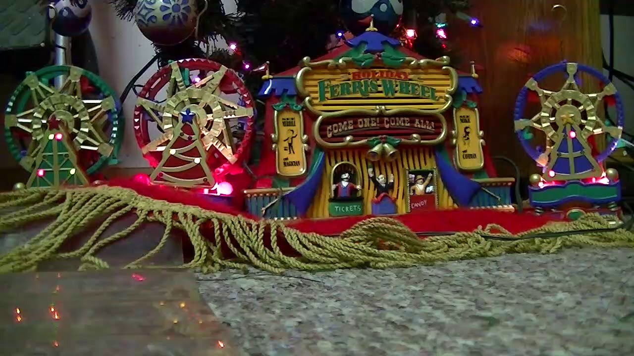 A Nostalgic Christmas 2017: Holiday Ferris Wheel