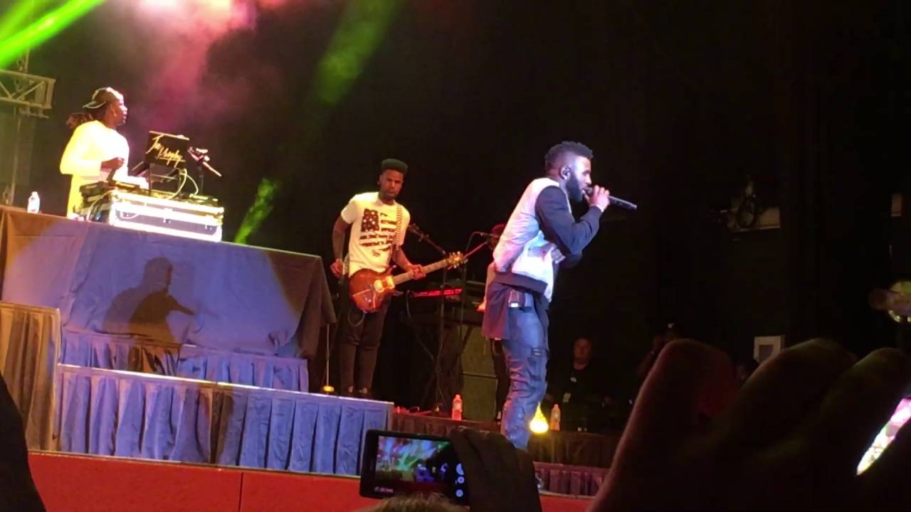 Jason Derulo - Wiggle Wiggle (live) @ Universal Studios - Orlando, Florida
