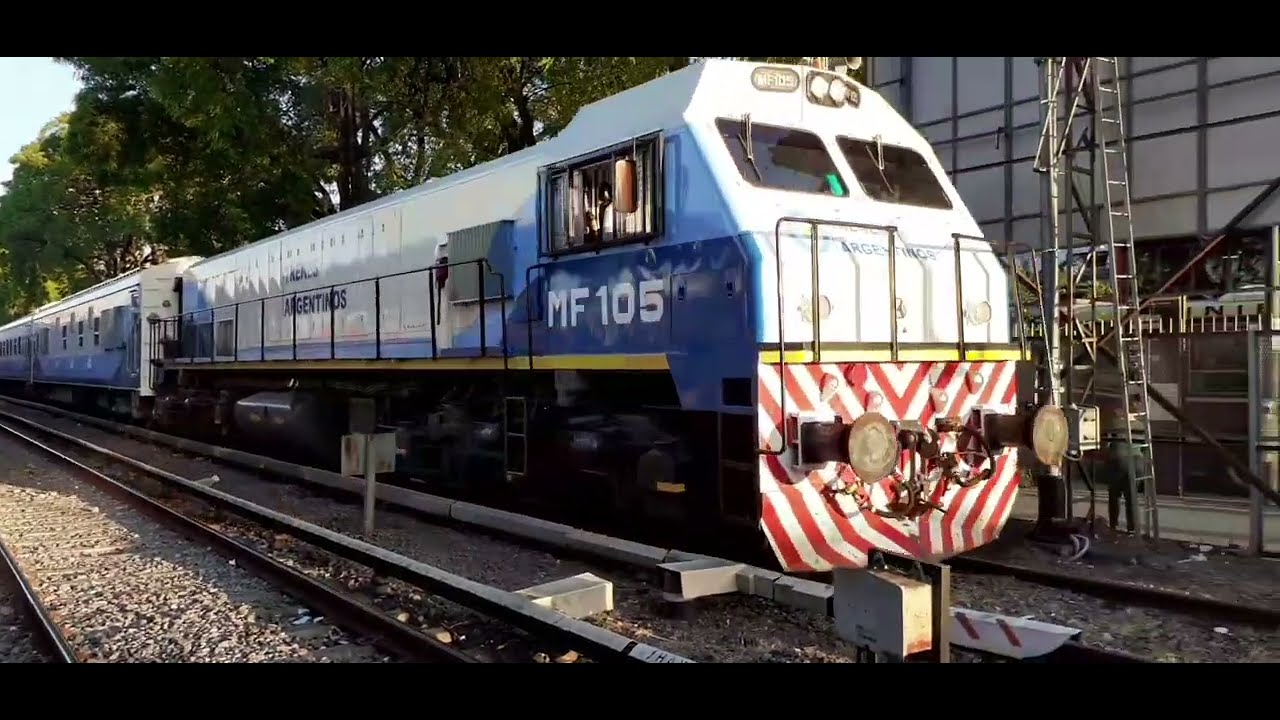 El Bragado chino en la estación Liniers (1)