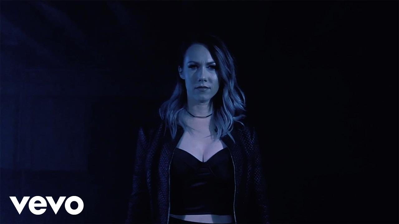 Alaina Cross - Six Ft