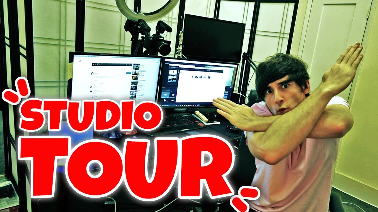 STUDIO TOUR!