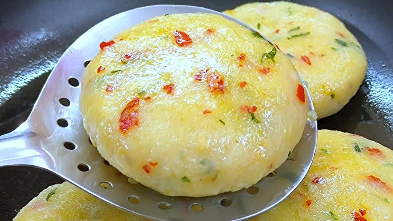 सूजी और आलू का क्रिस्पी नाश्ता/Aloo Snacks Recipes/Suji Aloo Nashta/ instant nashta recipe