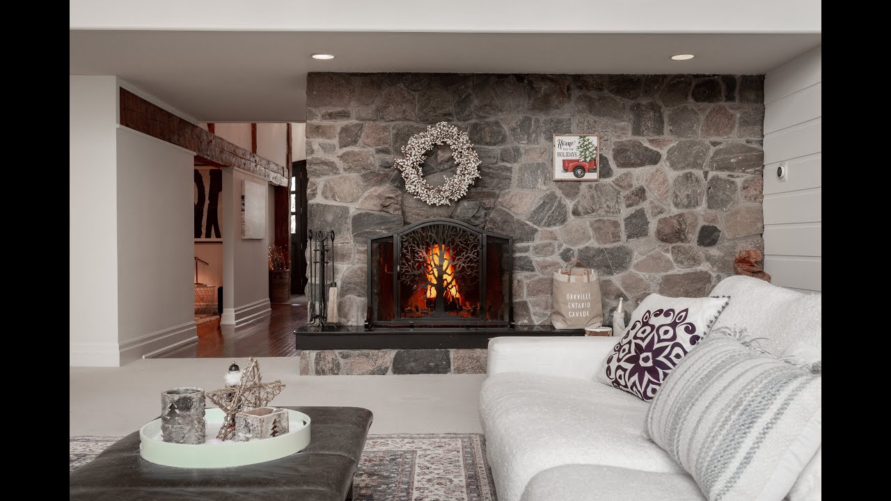 Historic $3.5 Million Home in South Oakville | FOR SALE | 143 Wedgewood Drive - Oakville, Ontario