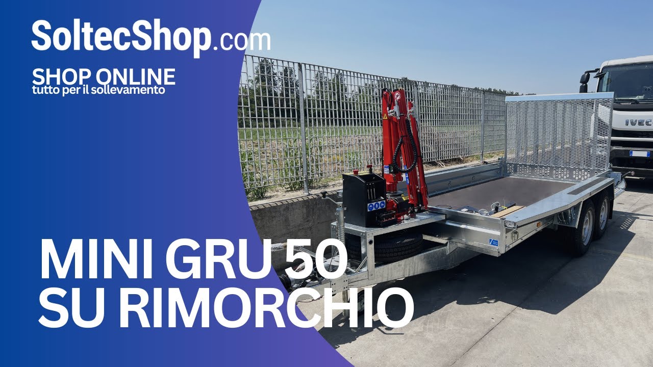 Mini gru elettroidraulica per veicoli leggeri installata su un rimorchio trainabile