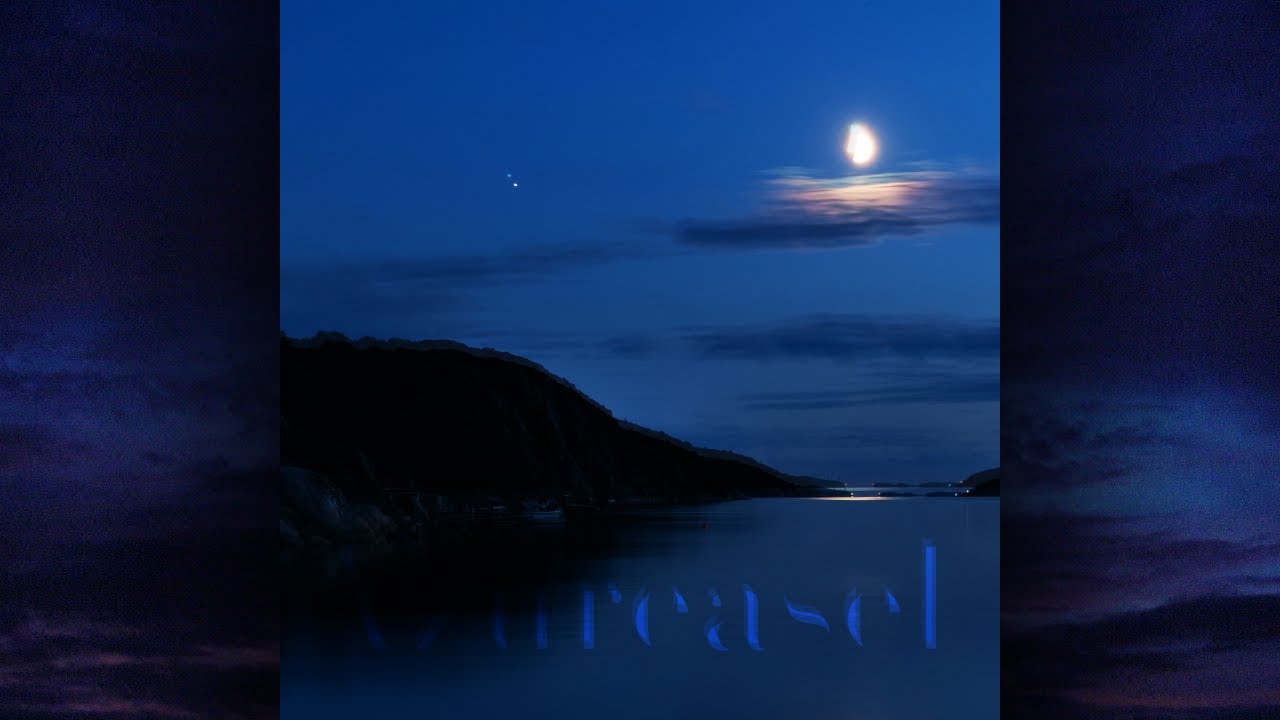 Azureasel - 009_I Feel Tied to the Bluest Part of the Ocean (Its Melancholy Is My Favourite Thing)