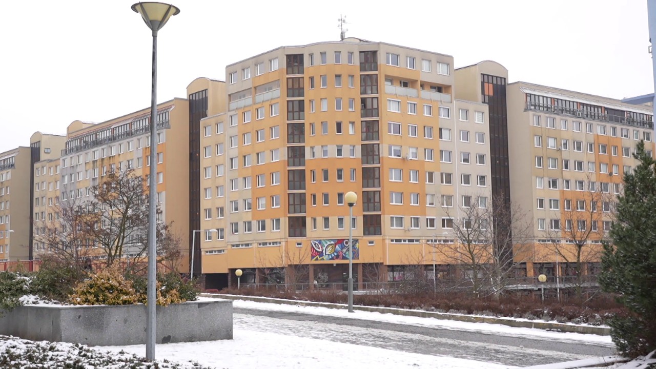 Jak vyřešit bytovou krizi? Odborníci a politici diskutovali o bydlení v Praze