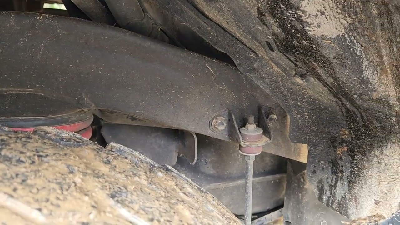 Gen 2 Hilux Surf Restoration Day 1...... ish