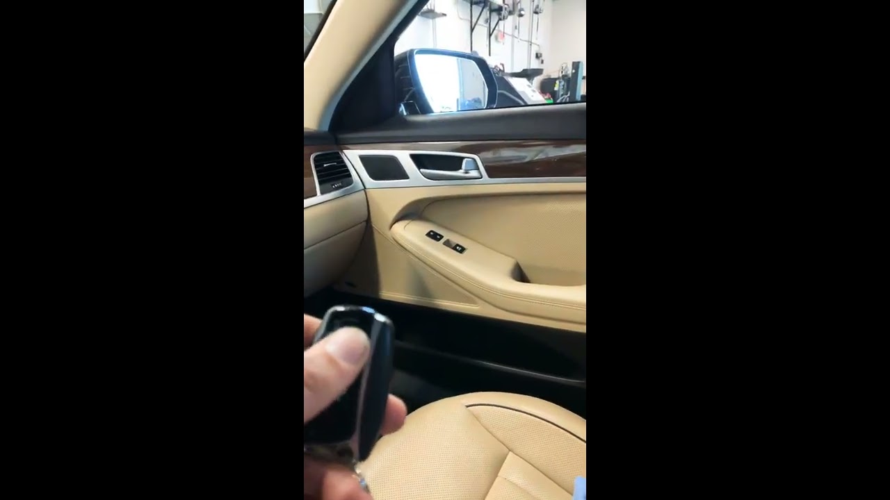 Hyundai Genesis РЕМОНТ! (Неработающие замки пассажирских дверей Genesis)