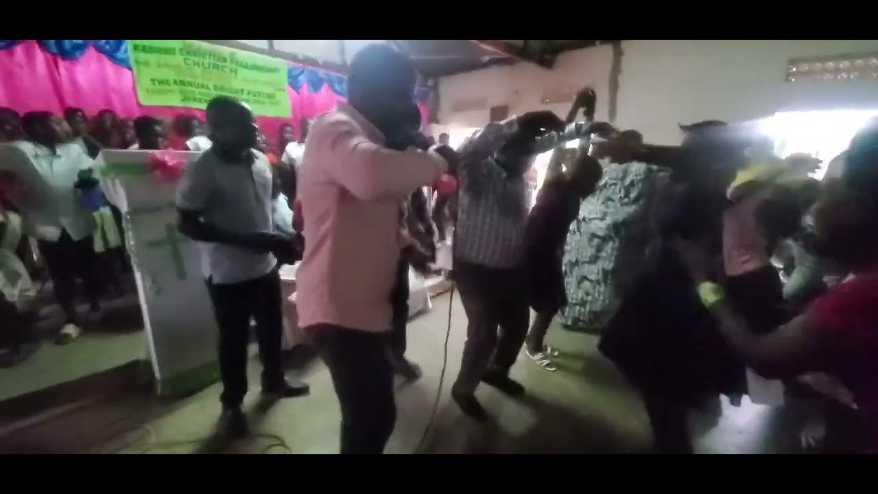 Praise with pastor Sam Lugolobi kiryandongo bright future conference 