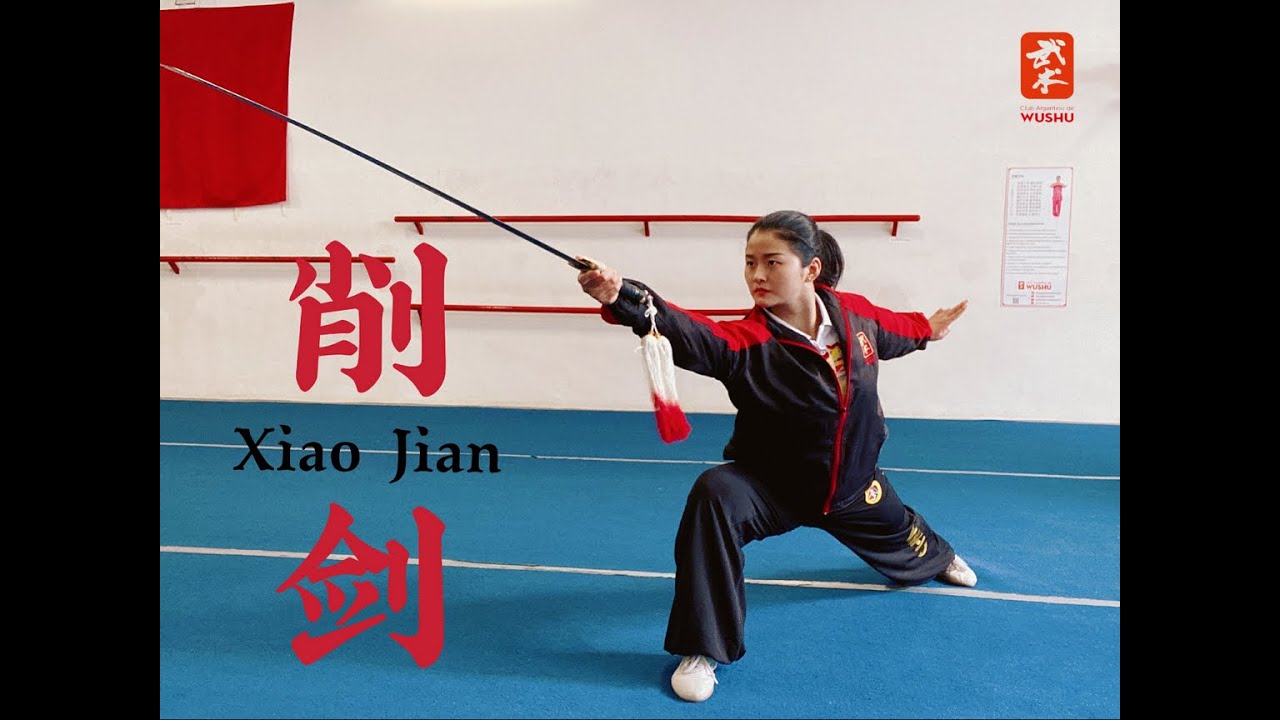 Wushu Kung Fu 283 Forma 32 de Espada 剑术三路 Parte 8