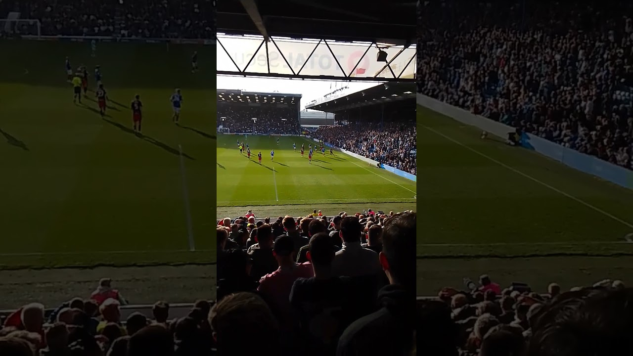Portsmouth FC - Loudest fans in the Championship? #pompey #frattonpark #efl
